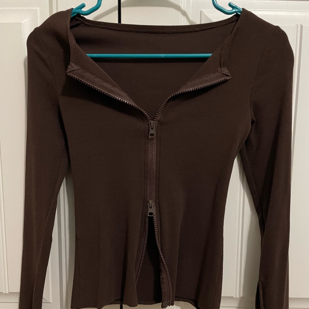 brown long sleeve top